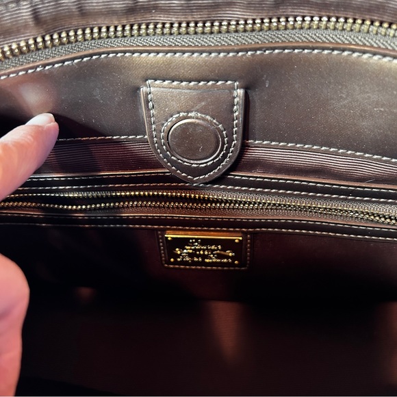 Lauren Ralph Lauren Newbury double zip satchel in metallic - Picture 7 of 14